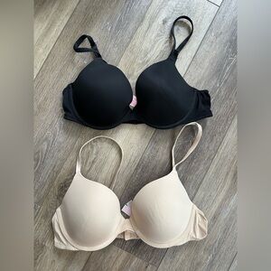 Victoria's Secret Black and Tan T-Shirt Bras